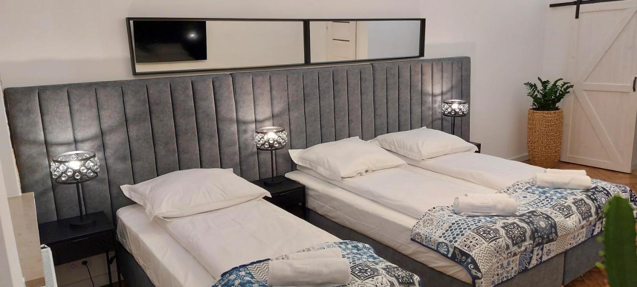 Juwel Apartments Krakow Z Widokiem Na Wawel Ap 31 ภายนอก รูปภาพ