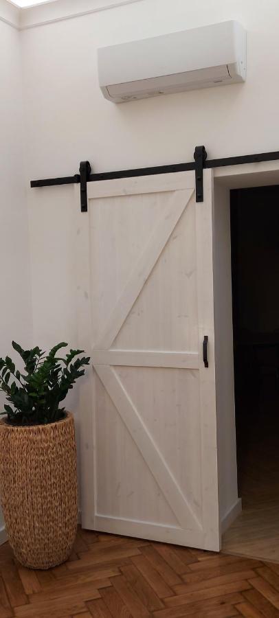 Juwel Apartments Krakow Z Widokiem Na Wawel Ap 31 ภายนอก รูปภาพ